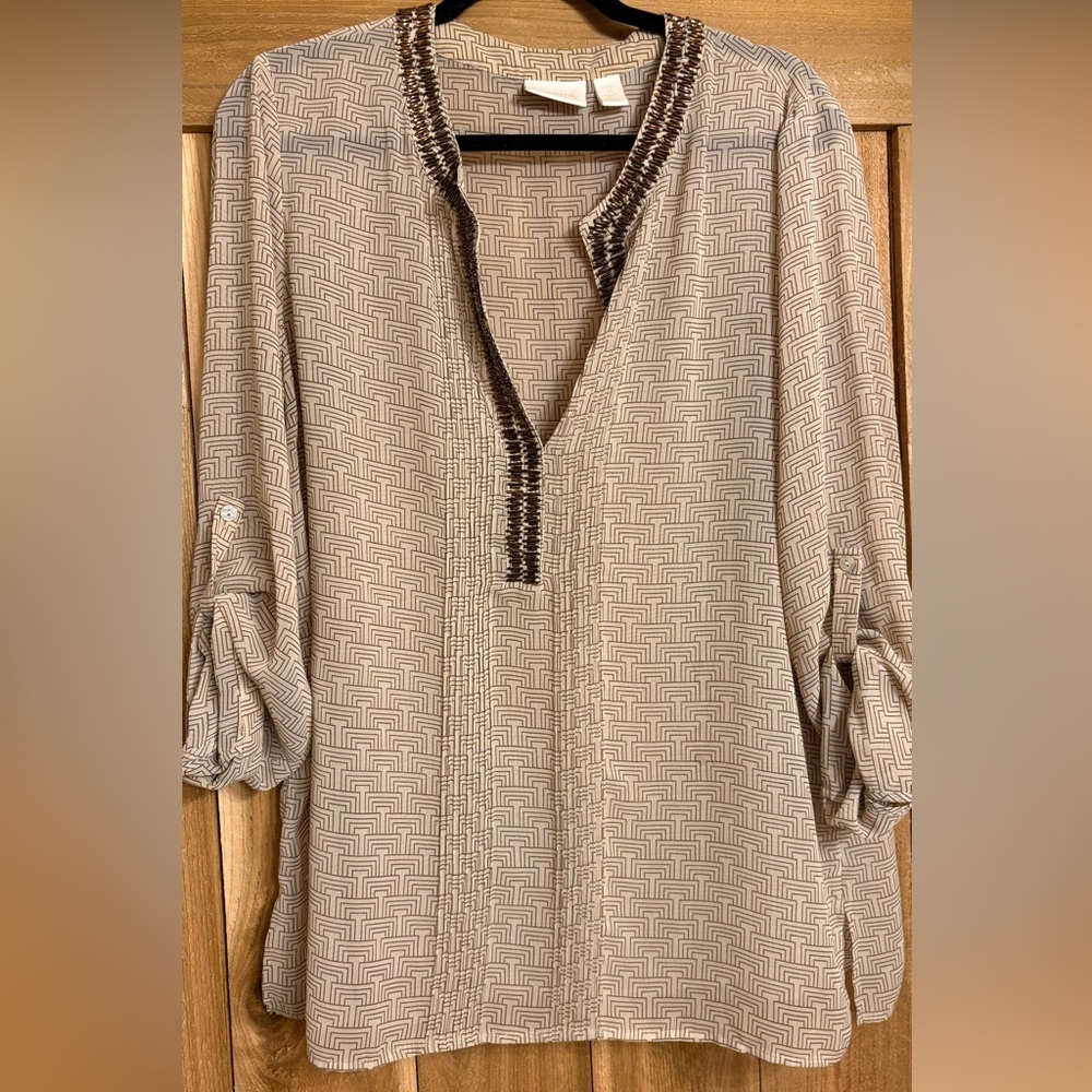 Chico’s size 2 Beige Geo-Print V-Neck Women's Top with Bronze colored beading